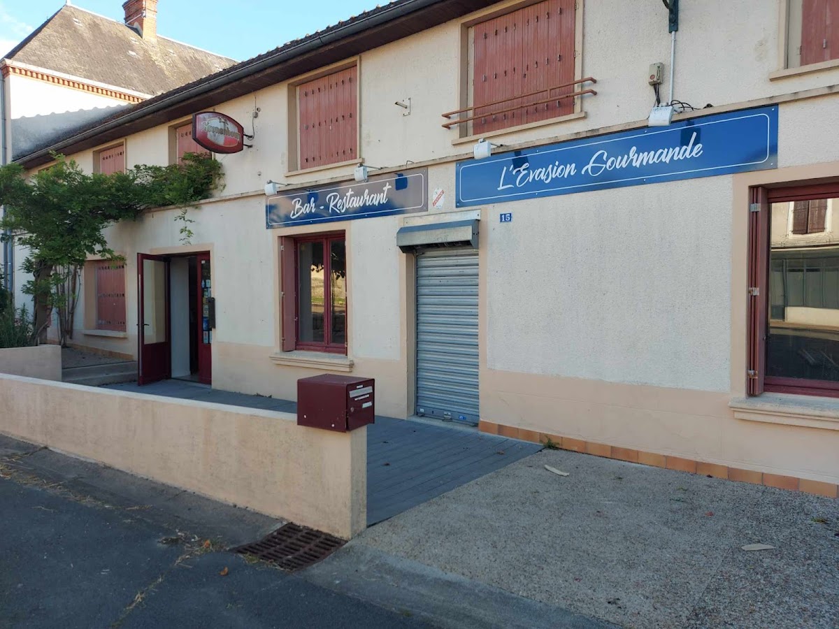 Bar & Restaurant L'evasion Gourmande, À Courgenard